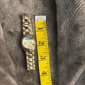 Elegant Gold Women's Watch